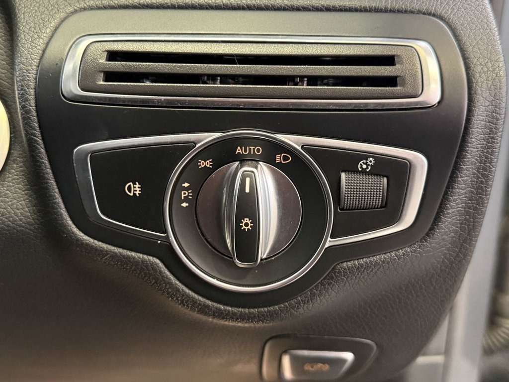 Used Mercedes-Benz C Class 2018 for sale - 77594288: Photo 35