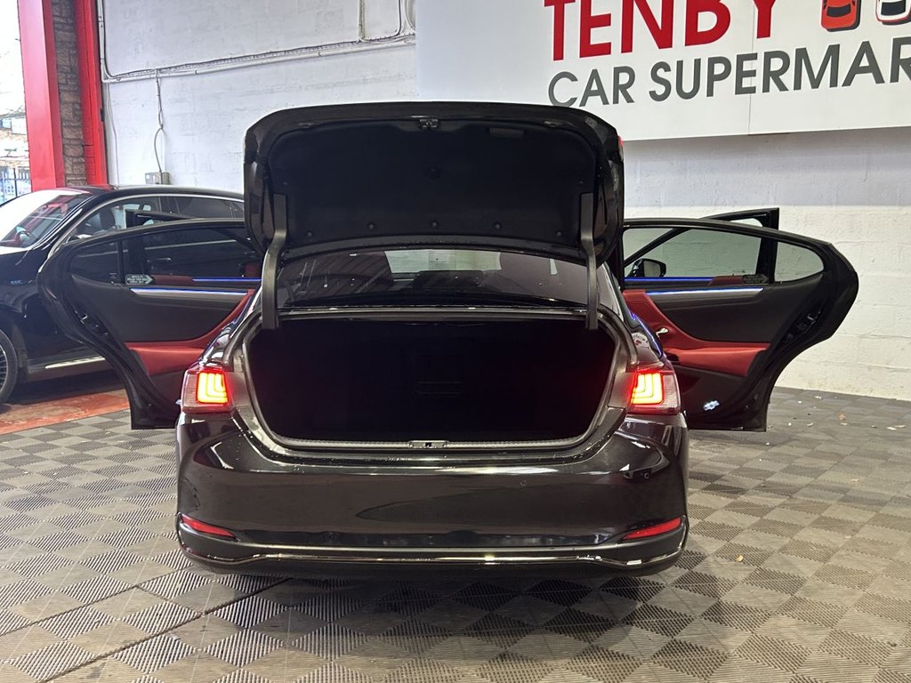 Used Lexus ES 2022 for sale - 77065086: Photo 15