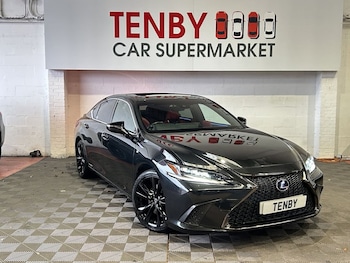 2022 (22) - 300h 2.5 F-Sport 4dr CVT