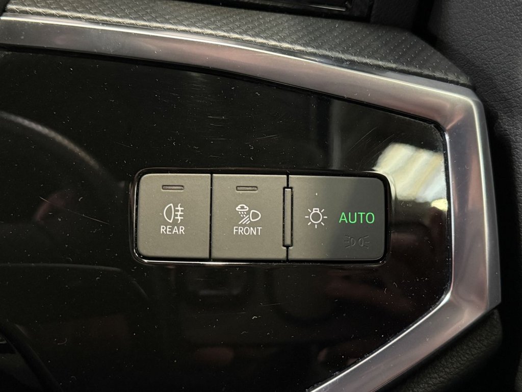 Used Audi Q3 2019 for sale - 77557882: Photo 43