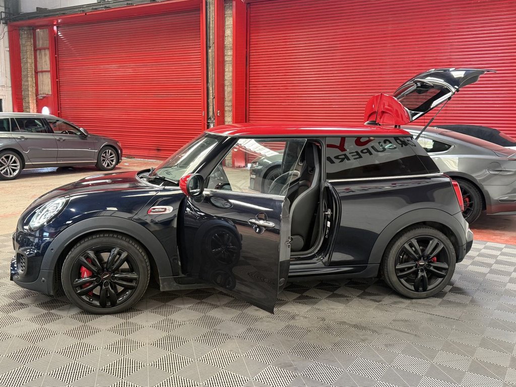 Used MINI Hatch 2020 for sale - 78068412: Photo 12