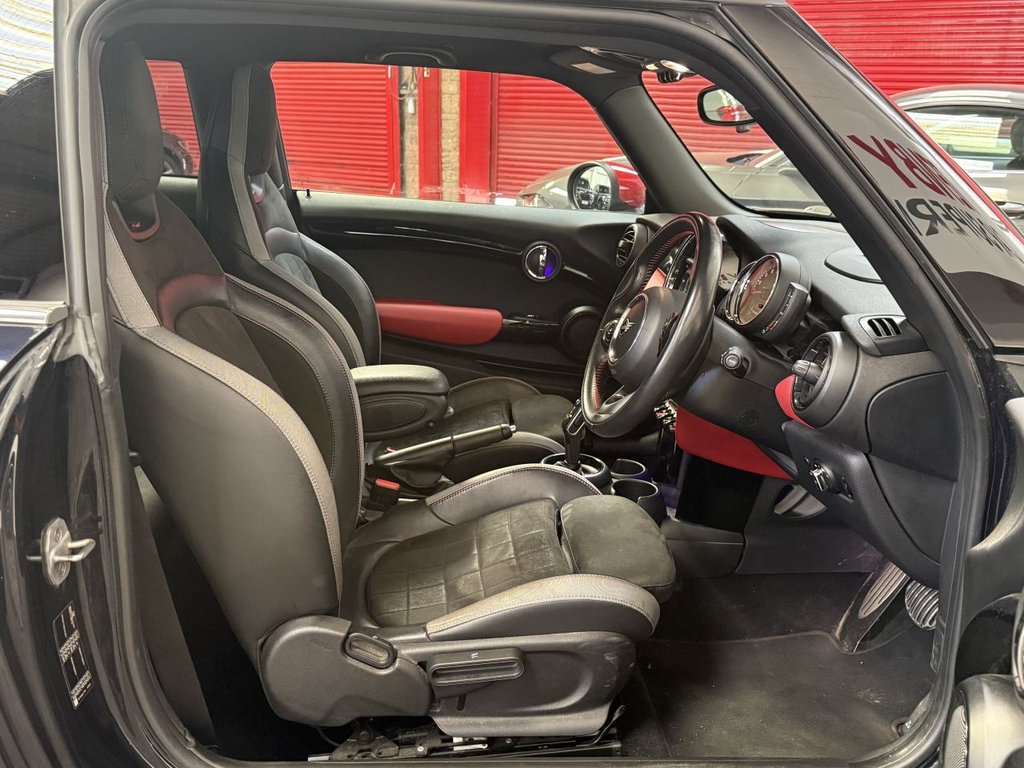 Used MINI Hatch 2020 for sale - 78068412: Photo 27