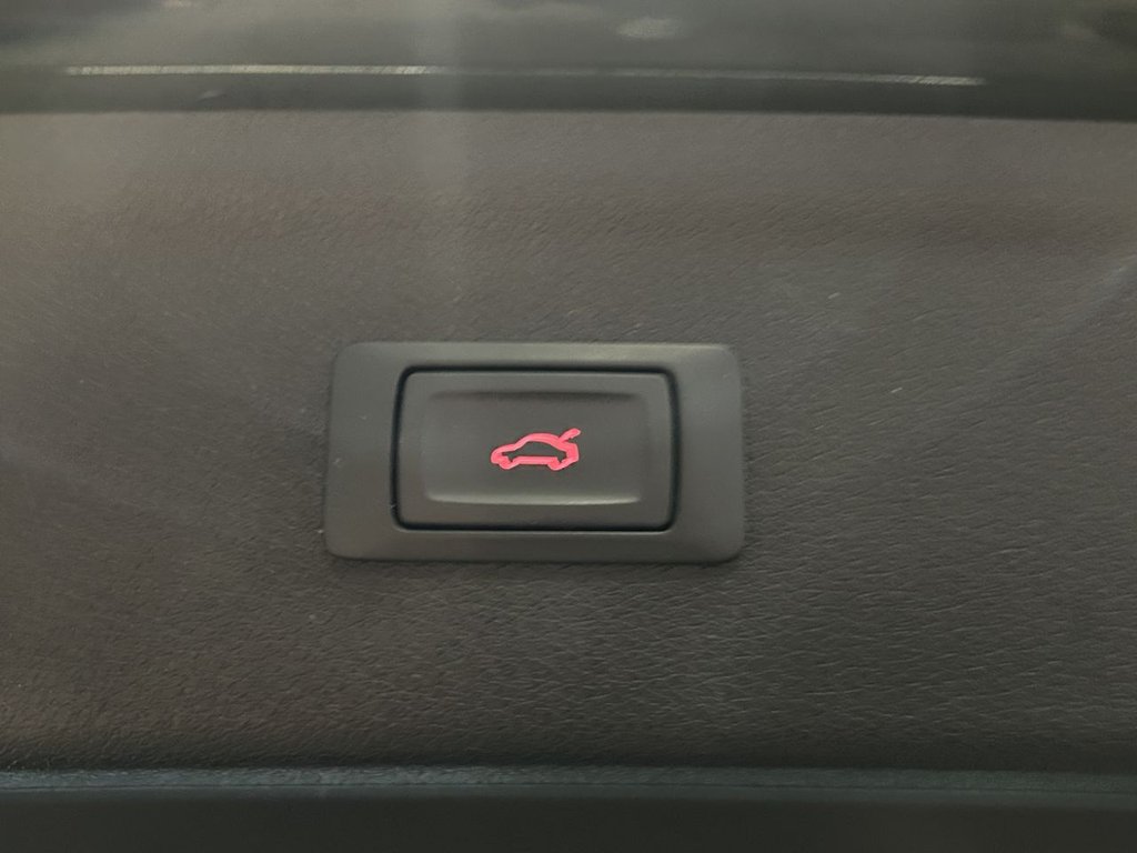 Used Audi Q3 2018 for sale - 76570451: Photo 23