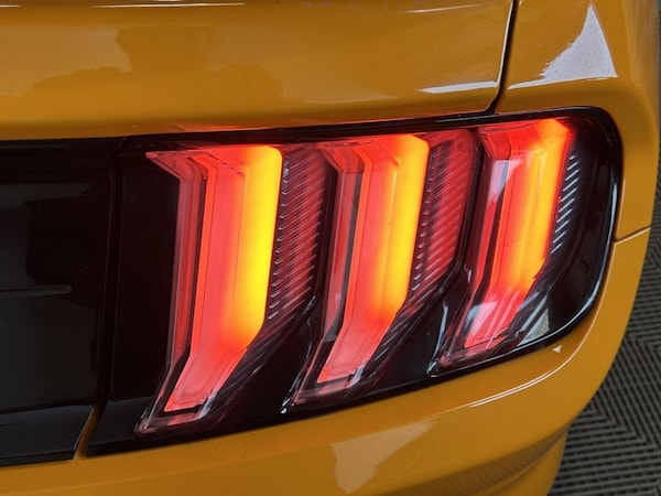 Used Ford Mustang 2018 for sale - 76223727: Photo 19