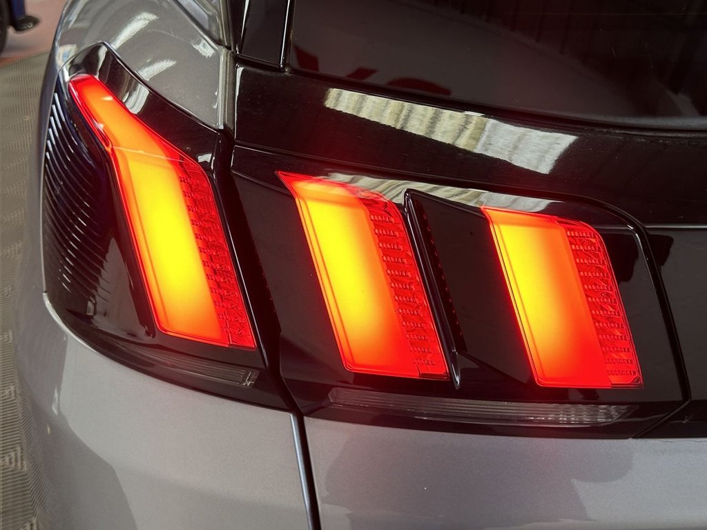Used Peugeot 3008 2020 for sale - 76081131: Photo 20