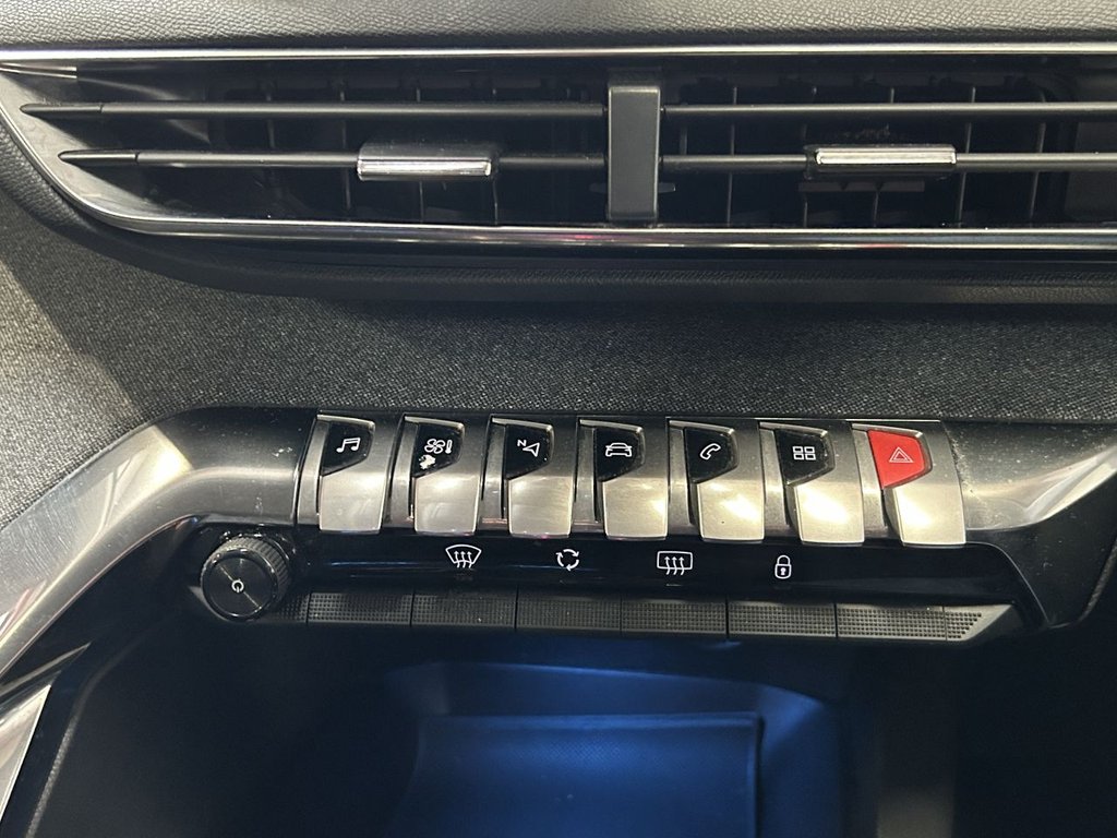Used Peugeot 3008 2020 for sale - 76081131: Photo 46