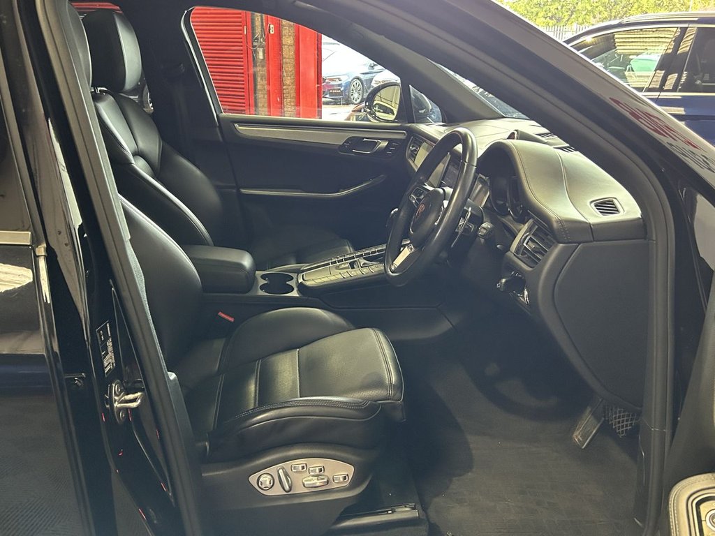 Used Porsche Macan 2019 for sale - 75832380: Photo 29