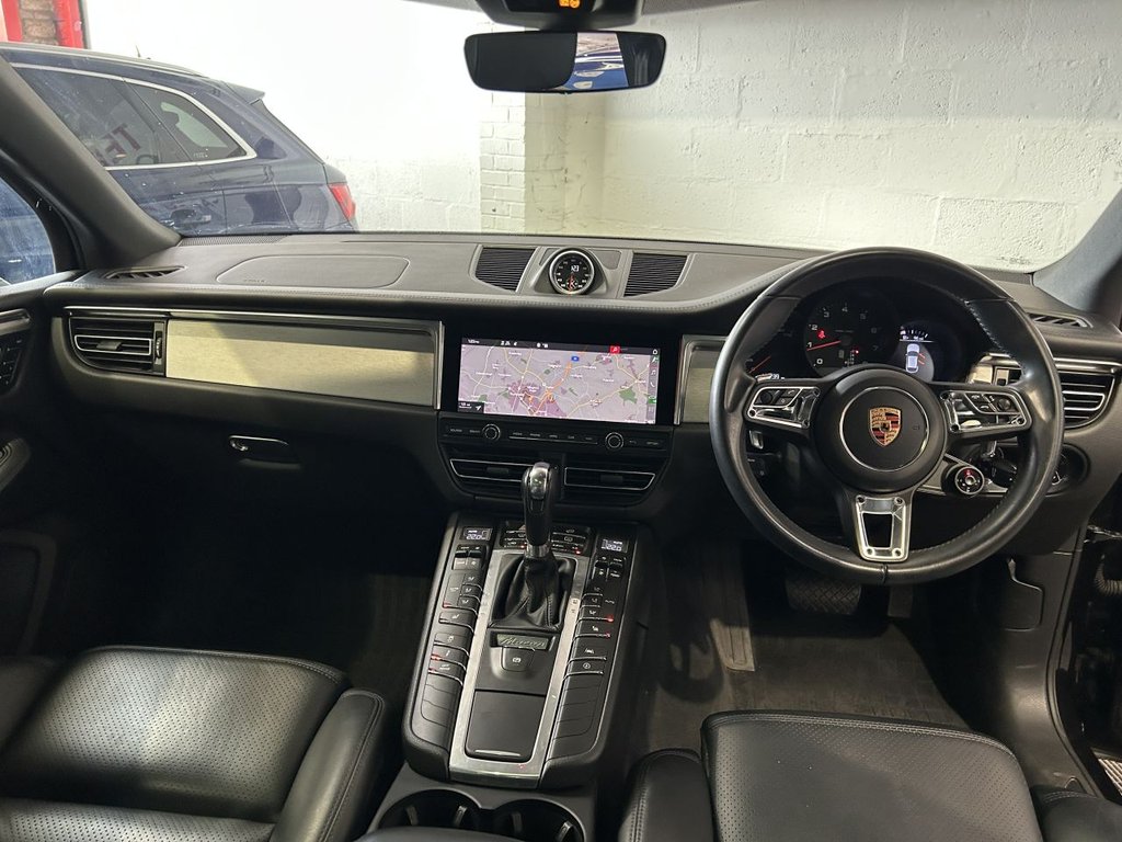 Used Porsche Macan 2019 for sale - 75832380: Photo 33