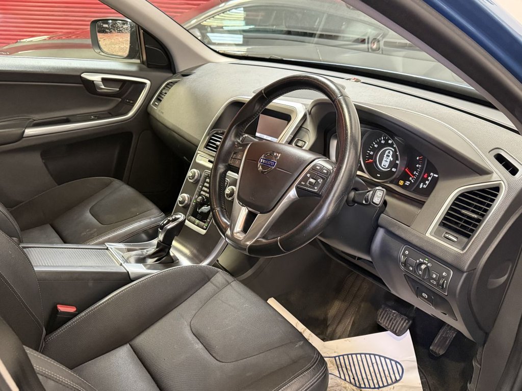 Used Volvo XC60 2016 for sale - 77642189: Photo 33