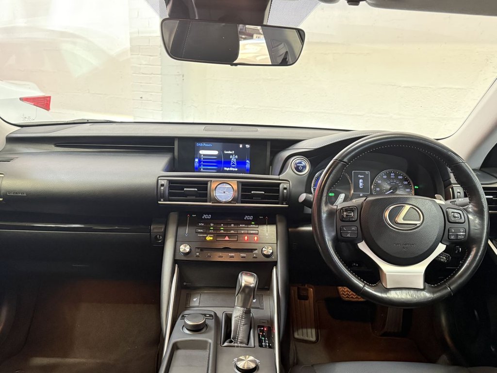 Used Lexus IS 2018 for sale - 76745040: Photo 28