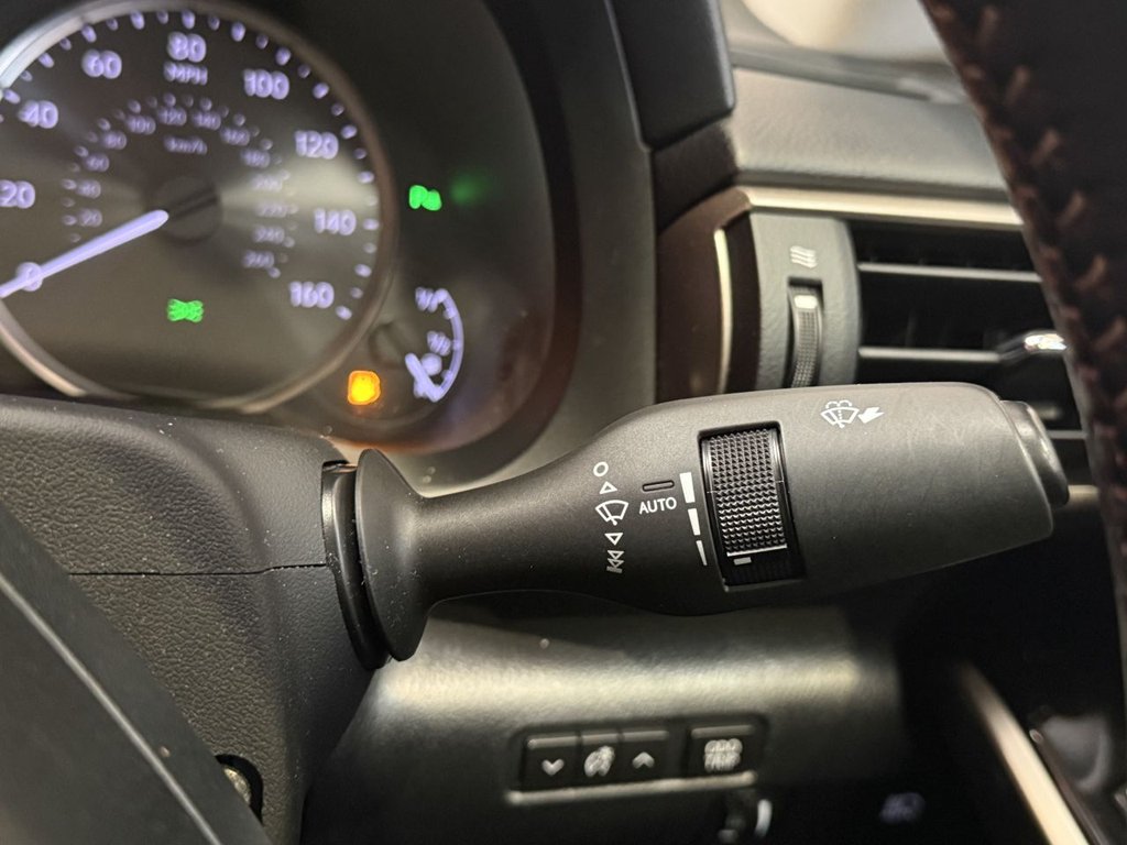 Used Lexus IS 2018 for sale - 76745040: Photo 34