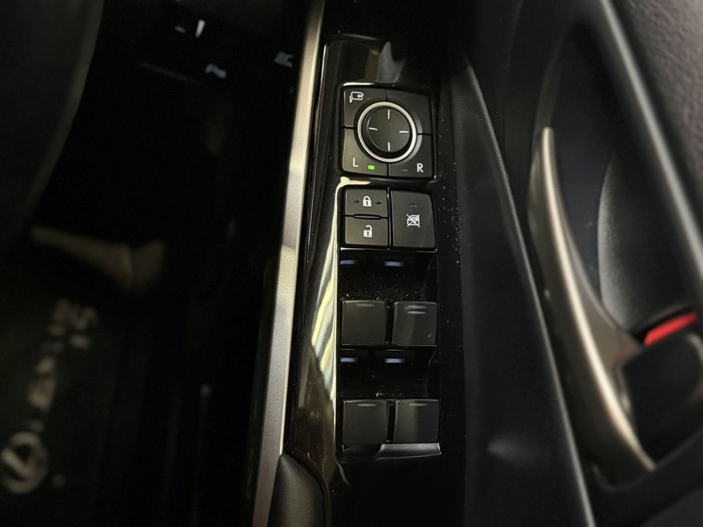 Used Lexus IS 2018 for sale - 76745040: Photo 44