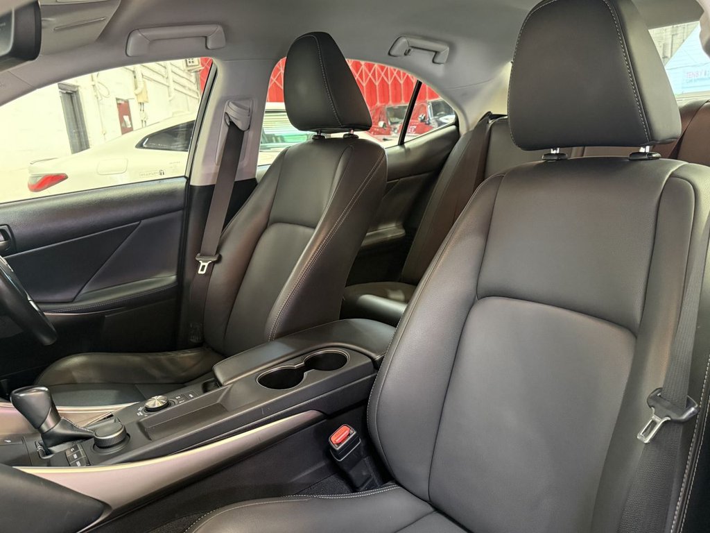 Used Lexus IS 2018 for sale - 76745040: Photo 47