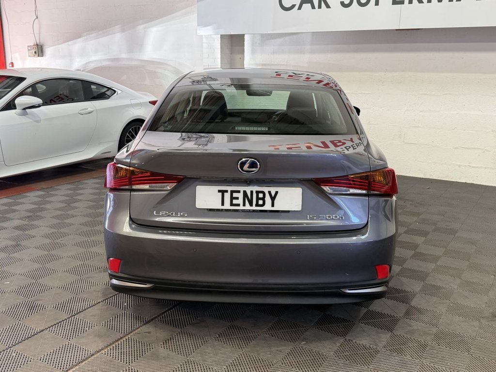 Used Lexus IS 2018 for sale - 76745040: Photo 7