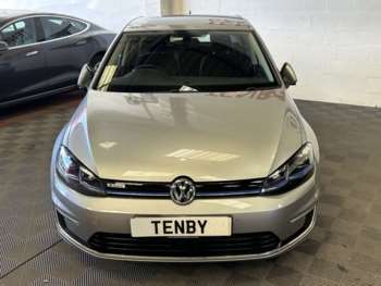 Used Volkswagen Golf 2017 for sale - 73997988: Photo