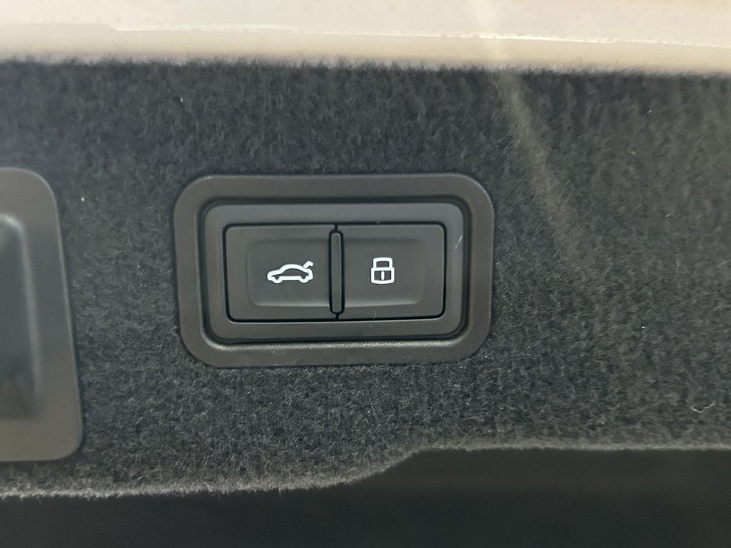 Used Audi A8 2021 for sale - 76590751: Photo 23