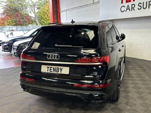 Used Audi Q7 2020 for sale - 76235883: Photo 10