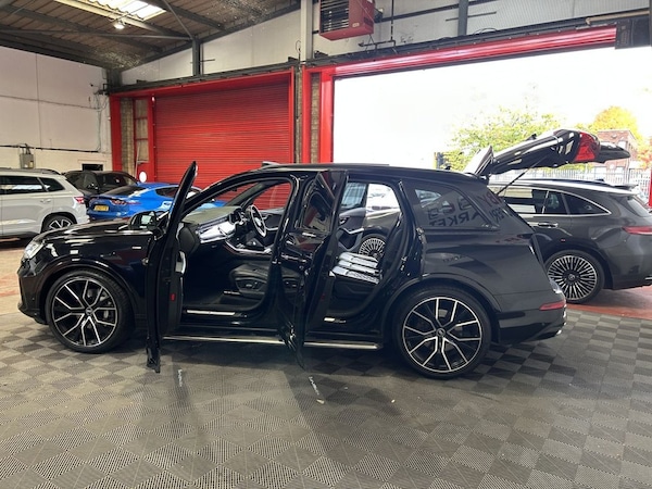 Used Audi Q7 2020 for sale - 76235883: Photo 13