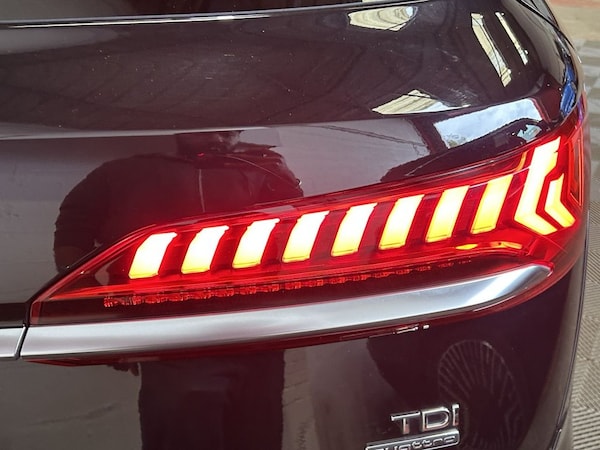 Used Audi Q7 2020 for sale - 76235883: Photo 22