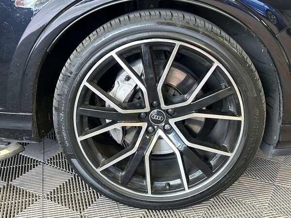 Used Audi Q7 2020 for sale - 76235883: Photo 26