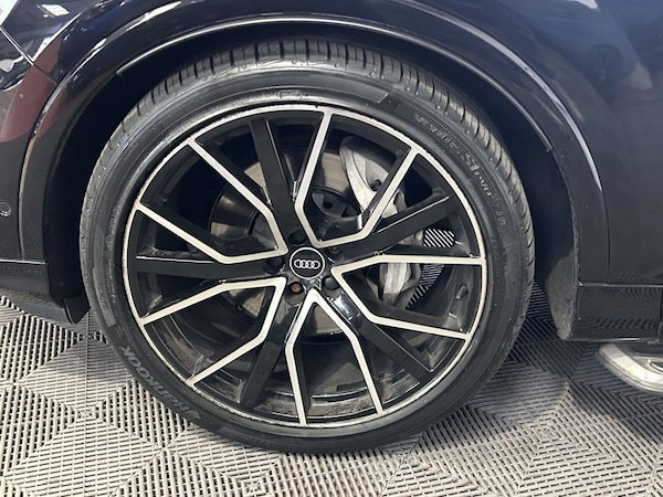 Used Audi Q7 2020 for sale - 76235883: Photo 28