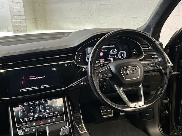 Used Audi Q7 2020 for sale - 76235883: Photo 33