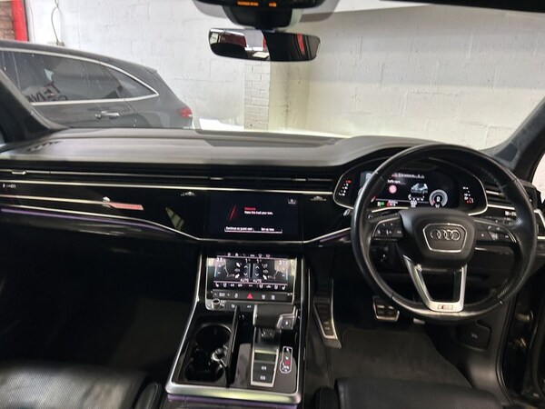 Used Audi Q7 2020 for sale - 76235883: Photo 34