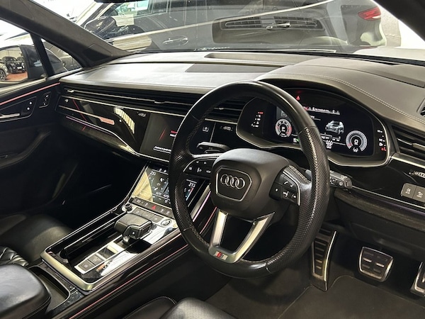 Used Audi Q7 2020 for sale - 76235883: Photo 35