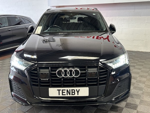Used Audi Q7 2020 for sale - 76235883: Photo 3