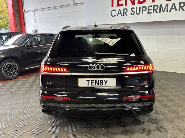 Used Audi Q7 2020 for sale - 76235883: Photo 8
