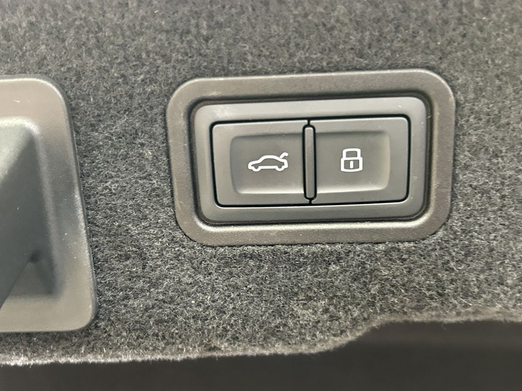 Used Audi A8 2018 for sale - 76023637: Photo 17