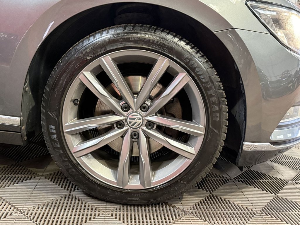 Used Volkswagen Passat 2017 for sale - 77499277: Photo 14