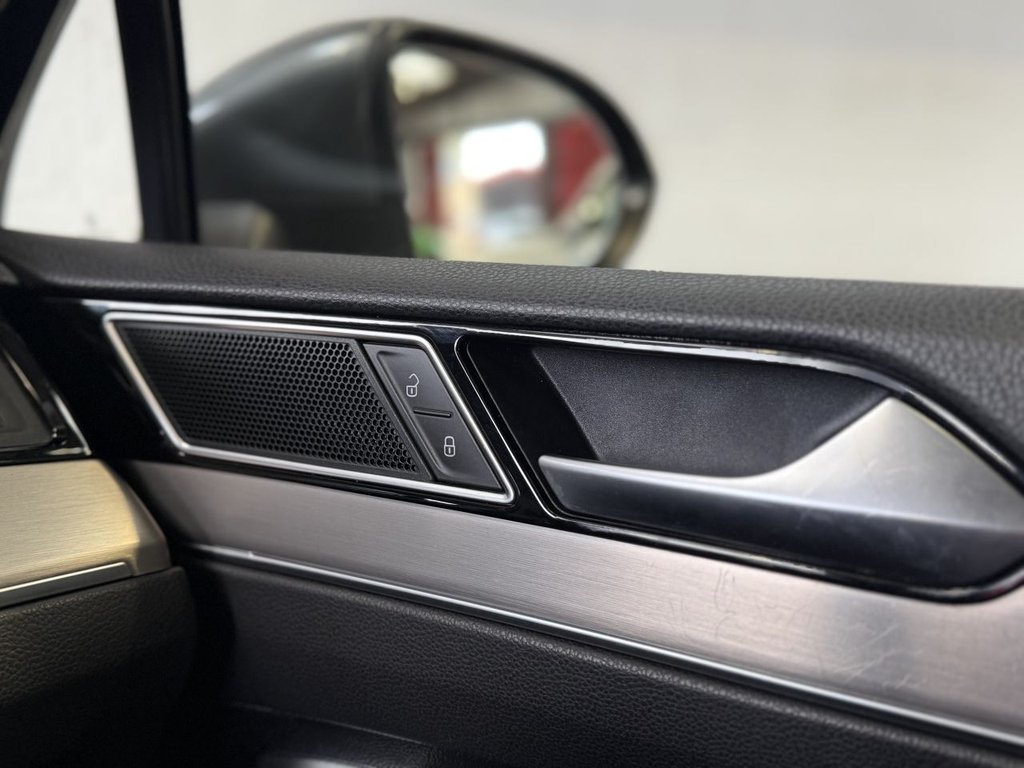 Used Volkswagen Passat 2017 for sale - 77499277: Photo 37