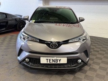 Used Toyota C-HR 2018 for sale - 79022641: Photo