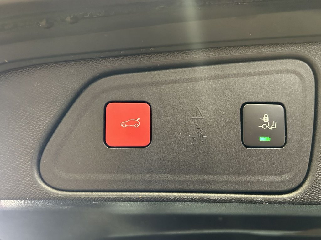 Used Peugeot 3008 2020 for sale - 77122185: Photo 23