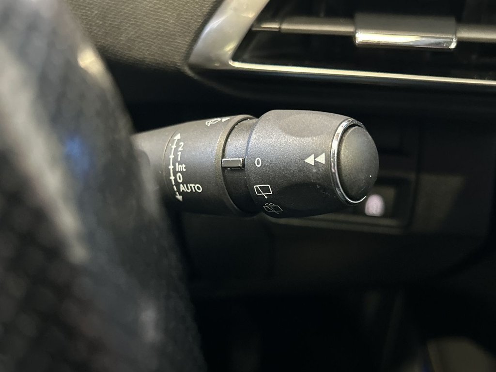 Used Peugeot 3008 2020 for sale - 77122185: Photo 35