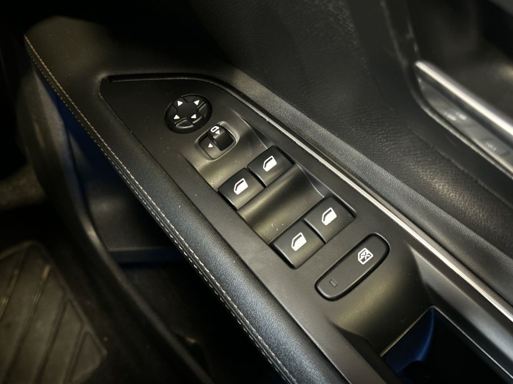 Used Peugeot 3008 2020 for sale - 77122185: Photo 43