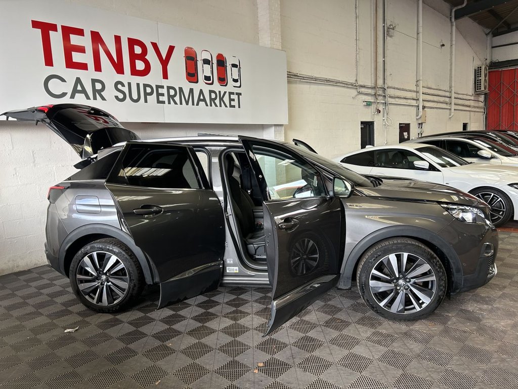 Used Peugeot 3008 2020 for sale - 77122185: Photo 7