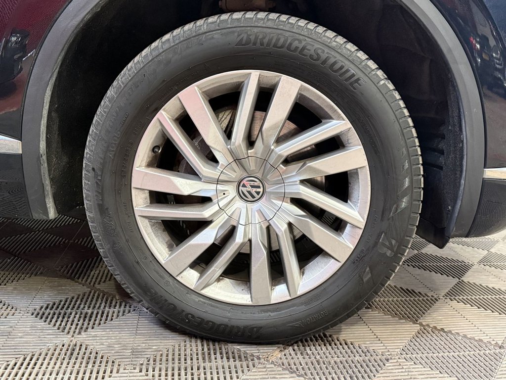 Used Volkswagen Touareg 2018 for sale - 77703644: Photo 18