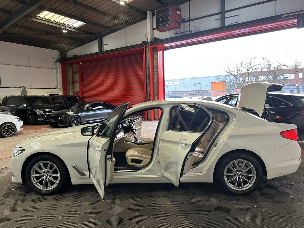 Used BMW 5 Series 2018 for sale - 77072698: Photo 13