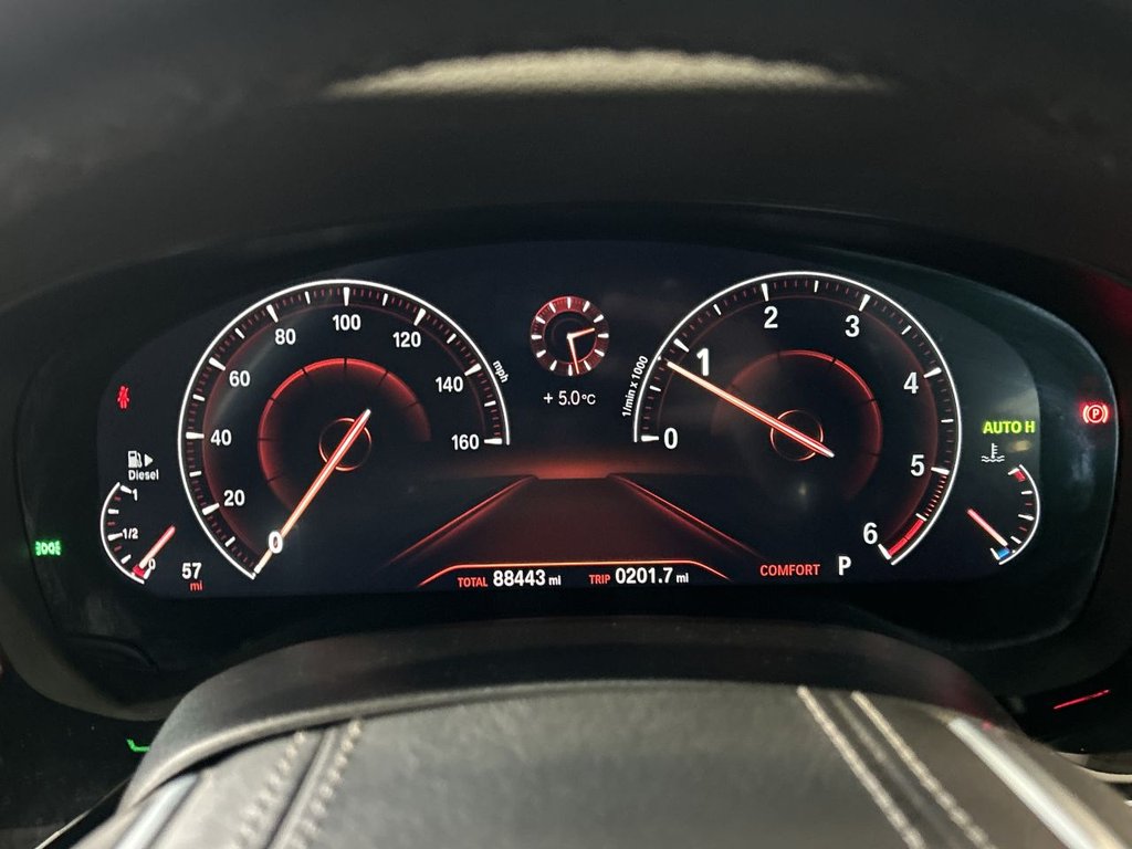 Used BMW 5 Series 2018 for sale - 77072698: Photo 40