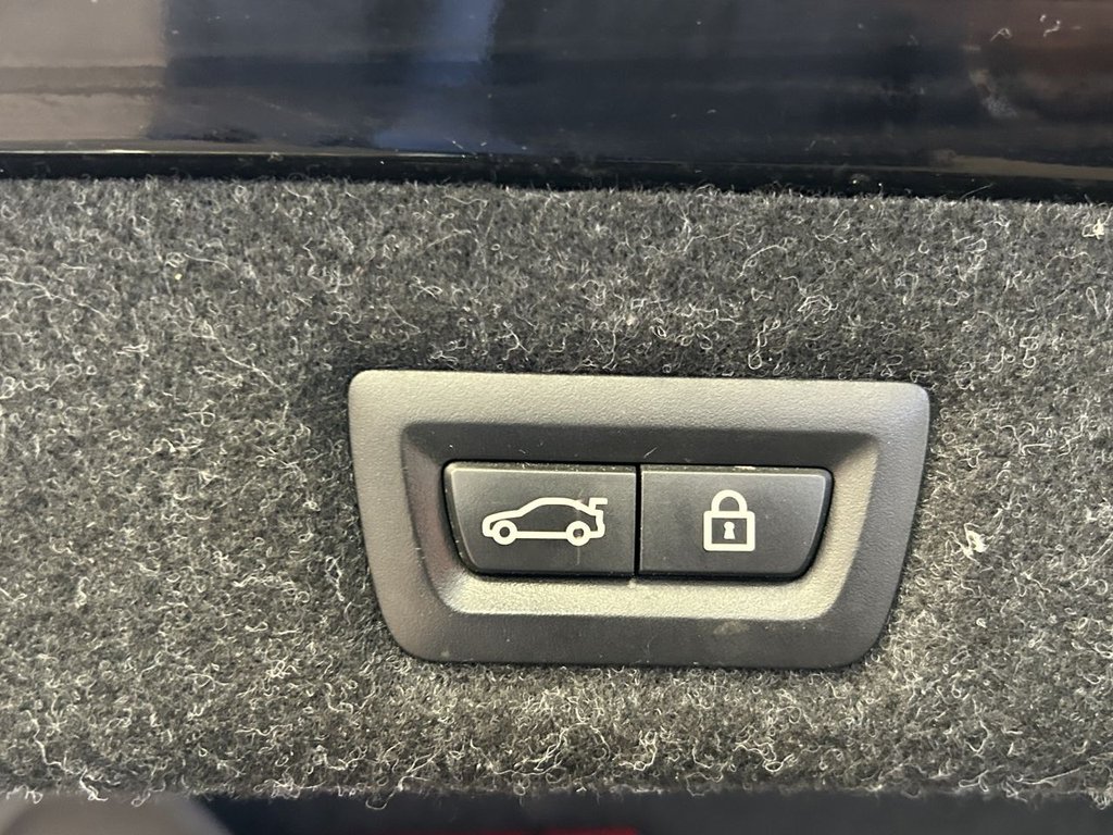 Used BMW 5 Series 2017 for sale - 77014390: Photo 18