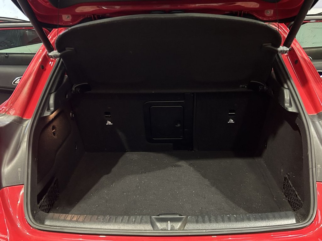 Used Mercedes-Benz GLA 2016 for sale - 76590856: Photo 15