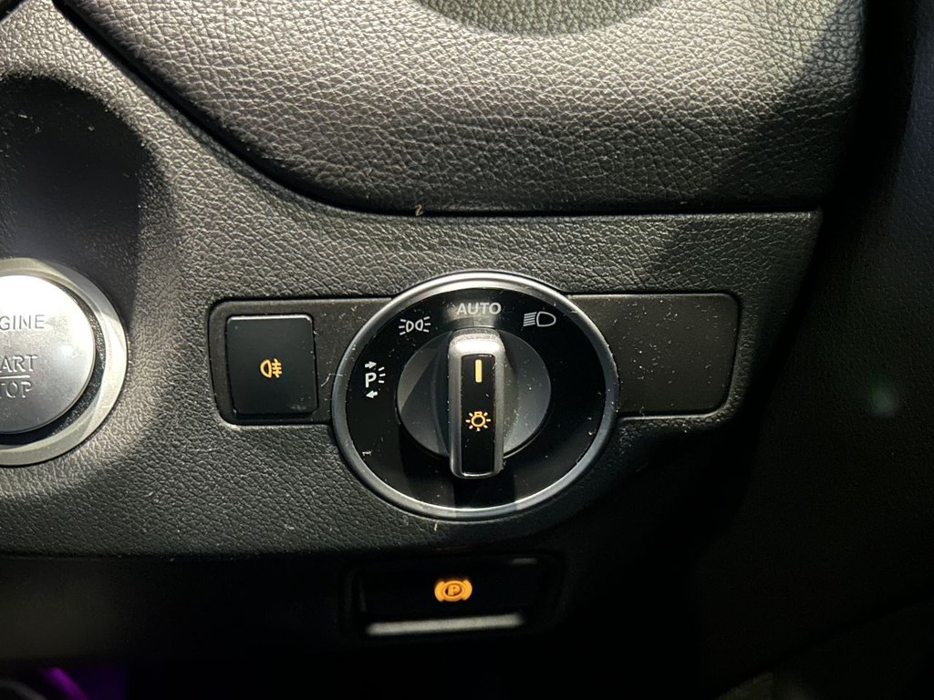 Used Mercedes-Benz GLA 2016 for sale - 76590856: Photo 48