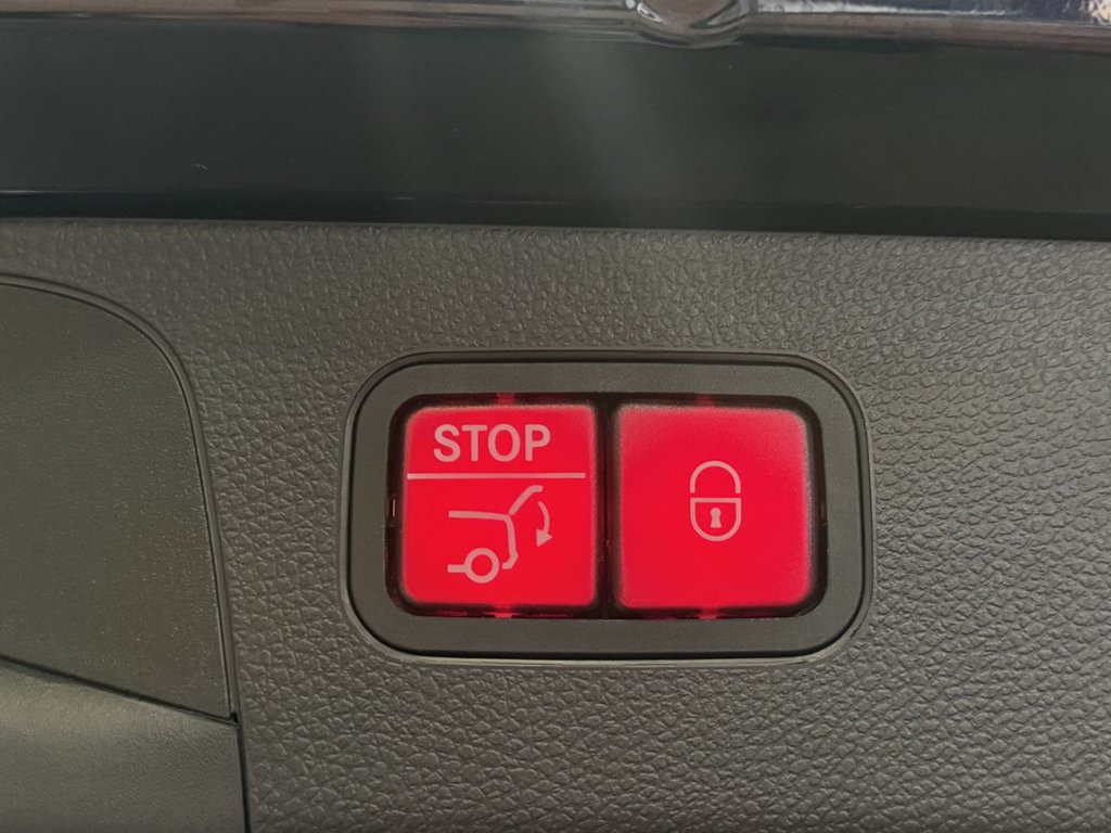 Used Mercedes-Benz GLC 2018 for sale - 78068372: Photo 18