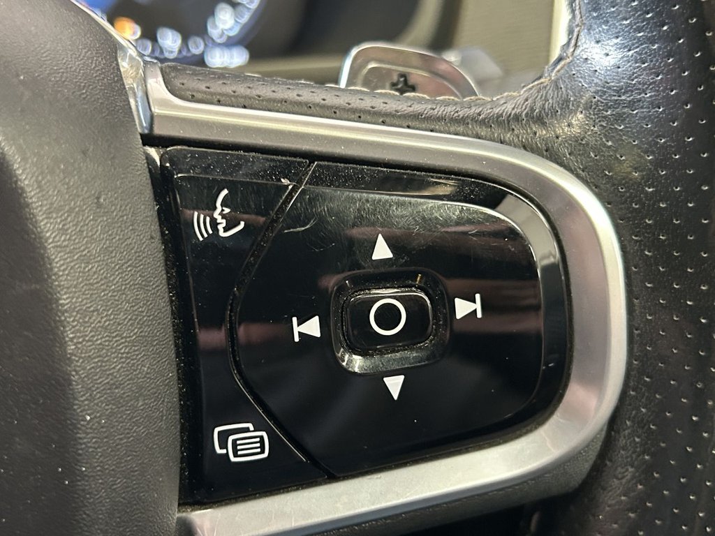 Used Volvo XC90 2017 for sale - 76855122: Photo 35