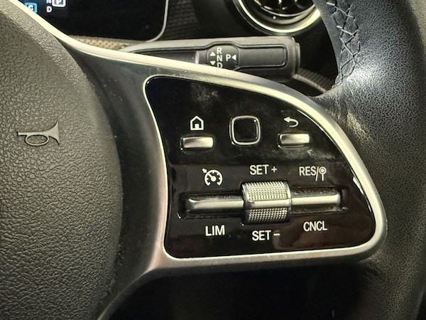 Used Mercedes-Benz A-Class 2018 for sale - 75654332: Photo 35