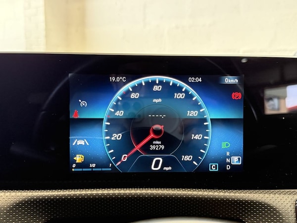 Used Mercedes-Benz A-Class 2018 for sale - 75654332: Photo 36