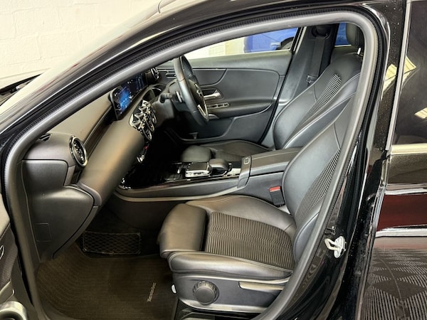 Used Mercedes-Benz A-Class 2018 for sale - 75654332: Photo 50