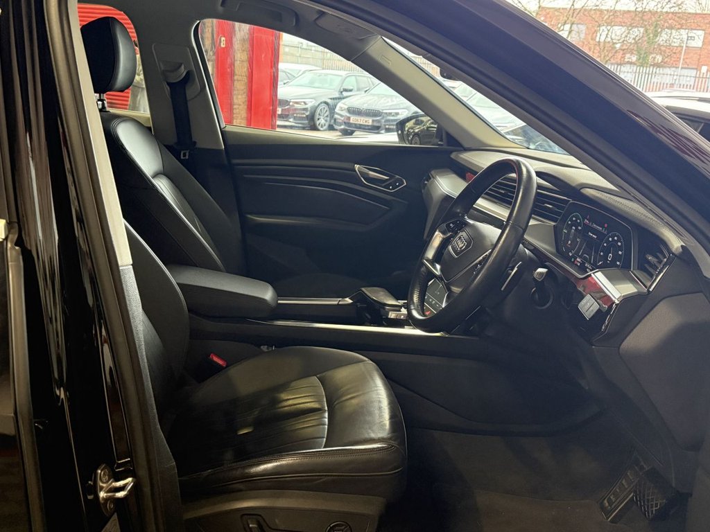 Used Audi e-tron 2020 for sale - 77319583: Photo 31